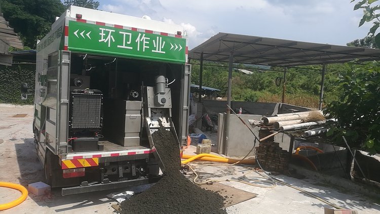 抱由镇污泥干湿分离技术